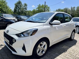 HYUNDAI I10 1.0 MPi Premium CARPLAY/NAVI/SÁVTARTÓ/MENETFÉNY/KLÍMA/MULTIKORMÁNY/GYARI ALU/PDC/SZERVIZKÖNYVES!