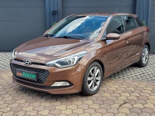 HYUNDAI I20 1.25 Color limited edition EGYEDI GYÖNYÖRŰ BARNA-METÁL.BARNA BIKOLOR BELTÉR.ÜLÉS-KORMÁNYFŰTÉS.SÁVTARTÓ