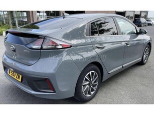 HYUNDAI IONIQ electric Premium (Automata) Fűthető bőrülések. Navigáció. Tolatókamera. Vezetést támogató rendszerek