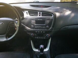 KIA CEE'D SW 1.4 CVVT EX