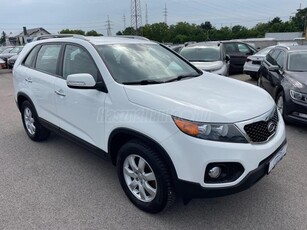 KIA SORENTO 2.0 CRDi EX Mid VHOROG.PDC.BLUETOOTH.TEMPOMAT.DIGITKLÍMA.17ALU