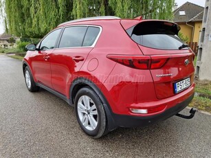 KIA SPORTAGE 1.6 GDI Winter Edition Magyarországi-v-szervíz-gyári garancia-tulajtól-4x-es ülés+kormányfűtés-navi!!!