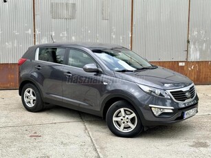 KIA SPORTAGE 1.7 CRDi LX Első Tulajtól! Elől-Hátul Ülésfűtéses!