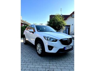 MAZDA CX-5 2.0i Attraction ÚJSZERŰ. VEZETETT SZ.KÖNYV. BI-XENON. 8 DB KERÉK