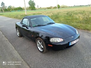 MAZDA MX-5 1.6i 16V Soft Top