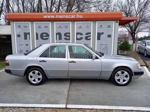 MERCEDES-BENZ W 124 LIMOUSINE 260 E