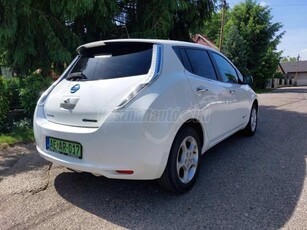 NISSAN LEAF Acenta 30 kWh (Automata) NAVIGÁCIÓ-30 KWH-HATÓTÁV:210KM-11 PÁLCÁS AKKU-HÁLÓZATI ÉS GYORSTÖLTŐ-TULAJTÓL!!!