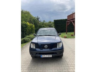 NISSAN NAVARA 4WD Double 2.5D LE