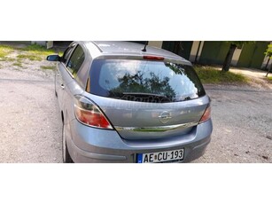 OPEL ASTRA H 1.6 Essentia