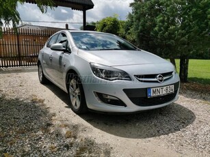 OPEL ASTRA J 1.7 CDTI Start-Stop Cosmo