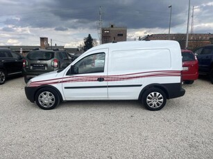 OPEL COMBO C VAN 1.3 CDTI TETŐCSOMAGTARTÓ