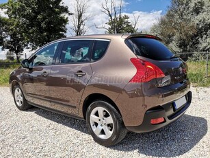 PEUGEOT 3008 1.6 HDi Allure Első tulajdonostól.Szervízkönyves.Navi.Panoráma tető.95.000km!!!