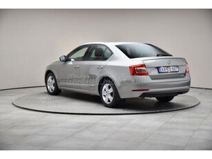 SKODA OCTAVIA 1.5 TSI ACT Style DSG MAGYAR-1.TUL-LED-SMARTLINK-P.RADAR-VONÓHOROG-TEMPOMAT-Ü.FŰTÉS-56 E KM!