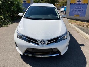 TOYOTA AURIS 1.8 HSD Active (Automata) SZERVIZELT-SZÉP-TOLATÓKAMERÁS-EXTRÁS