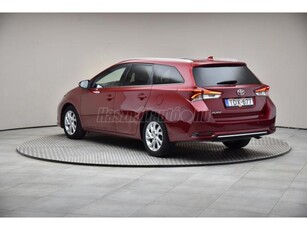 TOYOTA AURIS Touring Sports 1.4 D-4D Active Trend+ MAGYAR 1.TUL-LED-Ü.FŰTÉS-KAMERA-SÁVTARTÓ-PANORÁMATETŐ!