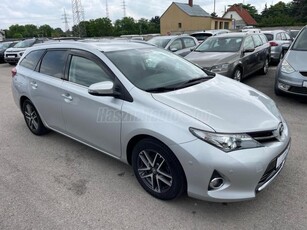 TOYOTA AURIS Touring Sports 1.6 Lounge KAMERA.NAVI.VHOROG.ÜLÉSFŰTÉS.PDC.TEMPOMAT