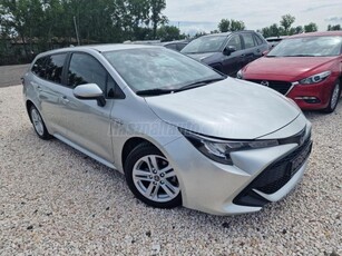 TOYOTA COROLLA 1.8 Hybrid Comfort Business e-CVT Navi! Ülésfűtés! Sáv-Távtartó! Tolatókamera!