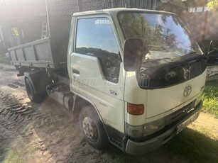 TOYOTA DYNA 3.0 D 150