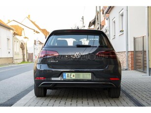 VOLKSWAGEN GOLF VII e-Golf