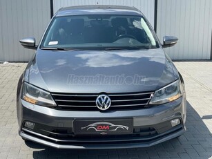 VOLKSWAGEN JETTA 2.0 TDI BMT Comfortline DSG NAVI.PDC.ÜLÉSFŰTÉS.FÉLBŐR.TEMPOMAT.!!!MAGYARORSZÁGI--2 TULAJ!!!