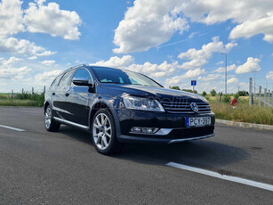 VOLKSWAGEN PASSAT ALLTRACK