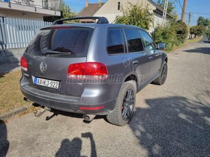 VOLKSWAGEN TOUAREG 3.2 V6