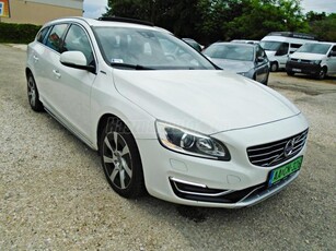 VOLVO V60 2.4 D [D6] PHEV AWD Summum Geartronic /POLESTAR/CROSS-COUNRY-FRISS VEZÉRLÉSSEL!