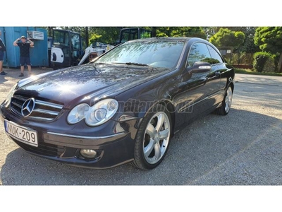 MERCEDES-BENZ CLK 320 CDI Avantgarde Bőr-Navi-Xenon-2xPDC