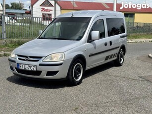 Opel Combo Tour 1.6 benzin dupla tolóajtó jéghi...