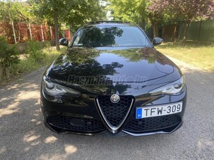 ALFA ROMEO GIULIA 2.2 D Veloce Q4 (Automata) ÁFÁS VÉTELÁR! MAGYARORSZÁGI! 1.TUL! VÉGIG VEZETETT SZERVIZKŐNYV!