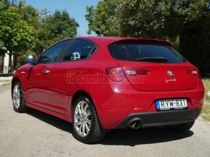 ALFA ROMEO GIULIETTA 1.4 TB Progression VEZETETT SZERVIZKÖNYV!