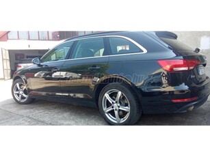 AUDI A4 Avant 2.0 TDI Sport Friss Műszaki !Sline+Vészfékrendszer+F1-Váltó+Színes Navi+Elektromos Csomiajtó+T