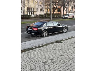 AUDI A8 4.2 V8 FSI quattro Tiptronic ic Lang