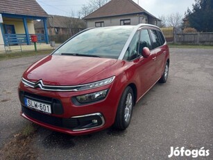 Autó Citroen C4 Spacetourer 7 személyes