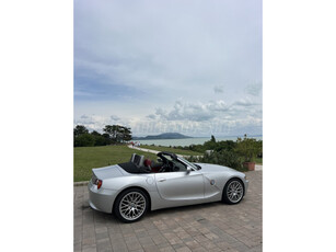 BMW Z4 2.5 2.5 manuál . megkímélt