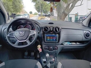 DACIA LODGY 1.6 SCe Stepway (7 személyes )