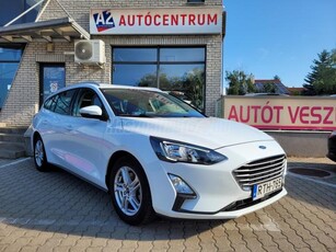 FORD FOCUS 1.5 TDCI Technology MAGYAR-1 TULAJ-GYÁRI FÉNY-VEZETETT SZERVIZ-TÉLI CSOMAG-127000KM