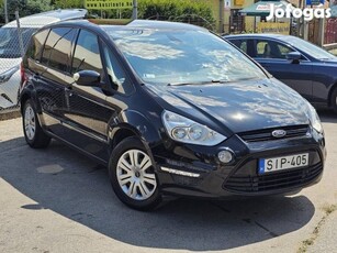 Ford S-Max 2.0 Trend vezetett szervizkönyv