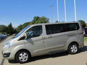 FORD TOURNEO Custom 2.2 TDCi 300 SWB Titanium (8Sz.)(Vonóhorg) /Magyarországi - Első tulajdonostól - 202.000 KM!/