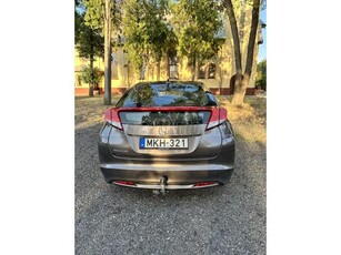 HONDA CIVIC 1.8 Sport