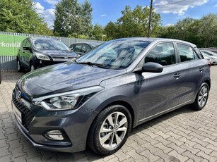 HYUNDAI I20 1.0 T-GDI HP Premium DCT NAVI.CARPLAY.DIGIT KLÍMA.KAMERA.SÁVTARTÓ.TEMPOMAT.GYÁRI ALU.PDC.SZERVÍZKÖNYV!