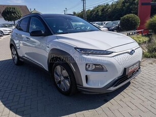 HYUNDAI KONA EV 64kWh Premium Magyar-Sz.könyv-KM GARANCIA