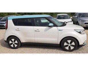 KIA SOUL EV CVT 140-150 km körüli hatótáv. Navigáció. Tolatókamera. Ülésfűtés. Kormányfűtés