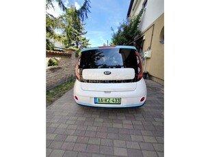 KIA SOUL EV CVT