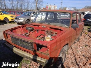 Lada Nova 2105.