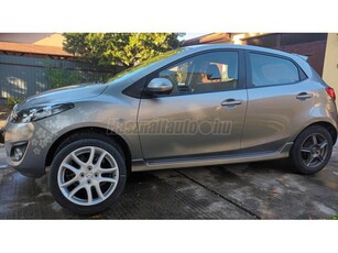 MAZDA 2 1.5i GTA ++88.000 km++automata klíma++ülésfűtés++6 db légzsák++tempomat++téli-nyári kerek