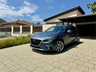 MAZDA 3 2.0 Revolution (Automata) Led.Head-Up