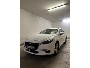 MAZDA 3 Sport 2.0 Attraction 1tulaj. 27800km. márkaszervíz. hibátlan