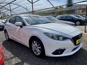 MAZDA 3 Sport 2.0 Revolution