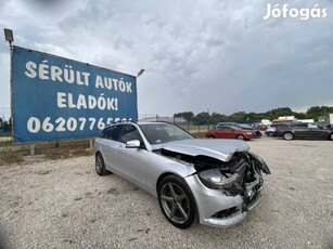 Mercedes-Benz C 220 T CDI Blueefficiency Elegan...